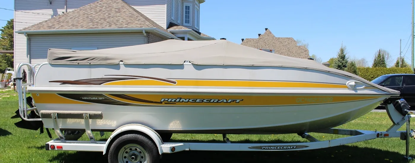 Princecraft Ventura 190 — Stripe & lettrage — Avant